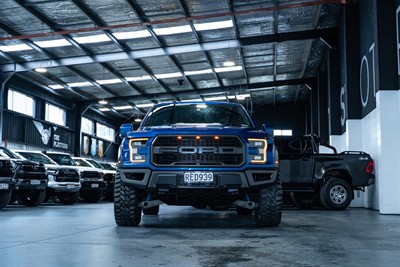 2017 Ford F150 - Thumbnail