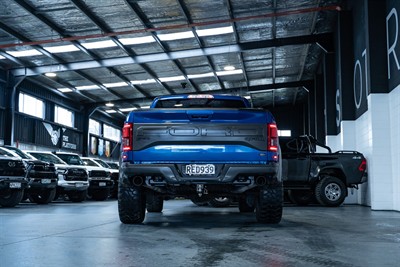 2017 Ford F150 - Thumbnail