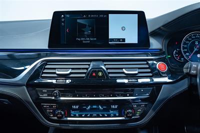 2018 BMW M5 - Thumbnail