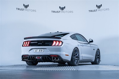 2019 Ford Mustang - Thumbnail