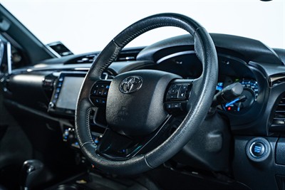 2024 Toyota Hilux - Thumbnail