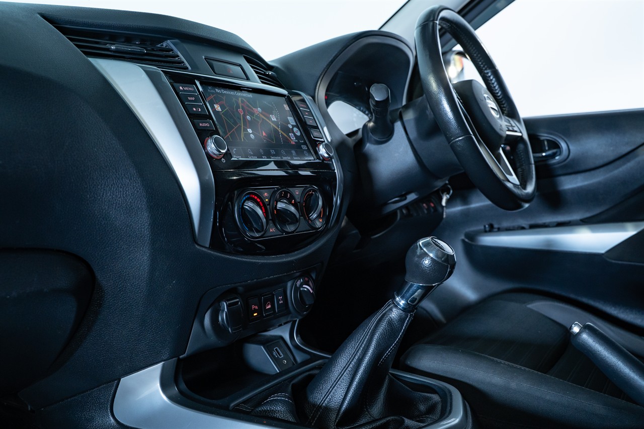2021 Nissan Navara