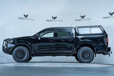 2021 Nissan Navara - Thumbnail