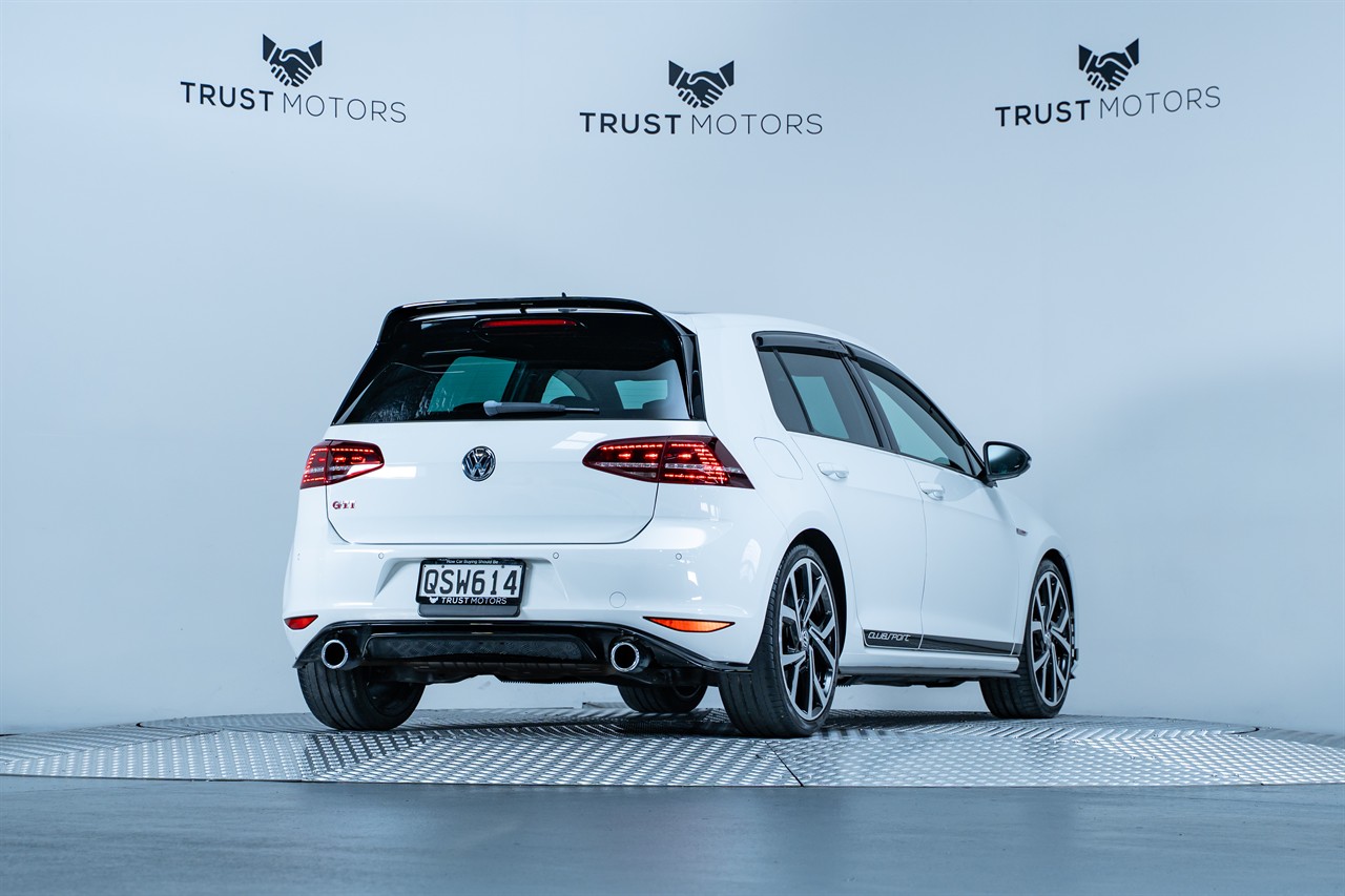 2016 Volkswagen Golf