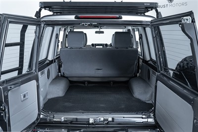 2022 Toyota Landcruiser - Thumbnail