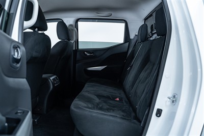 2018 Nissan Navara - Thumbnail