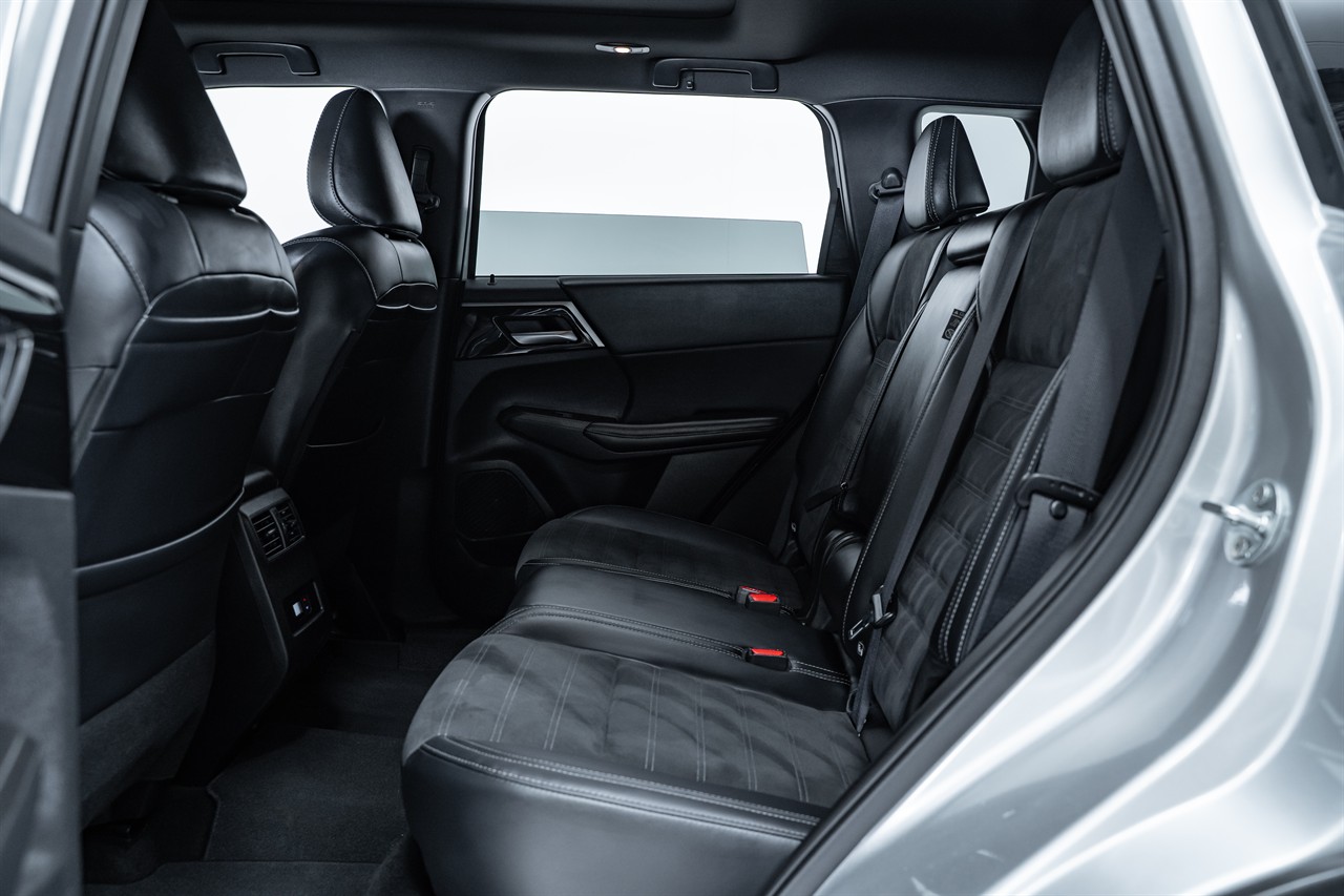 2024 Mitsubishi Outlander