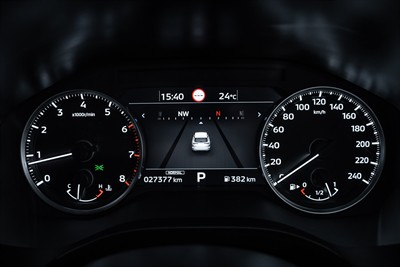 2024 Mitsubishi Outlander - Thumbnail