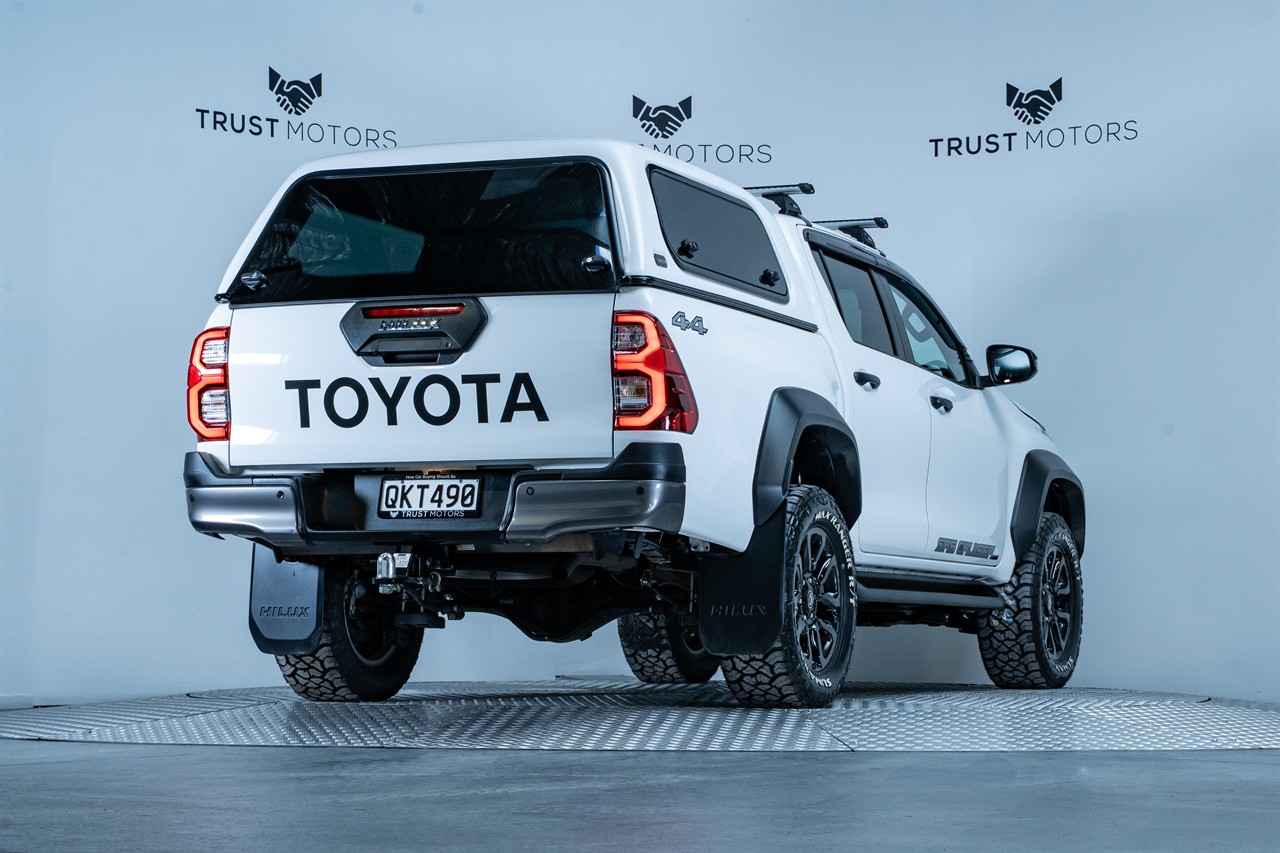 2024 Toyota Hilux