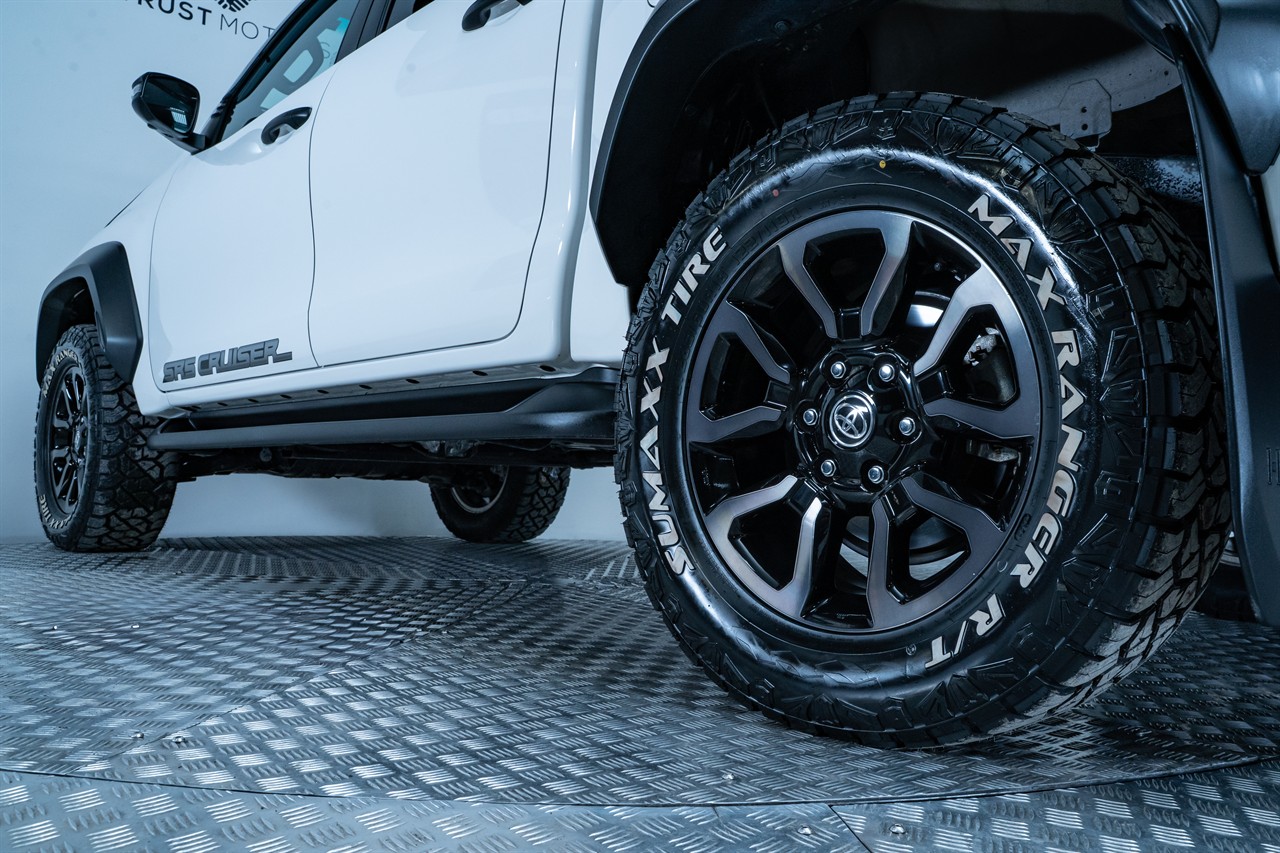 2024 Toyota Hilux