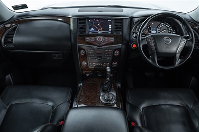 2020 Nissan Patrol - Thumbnail