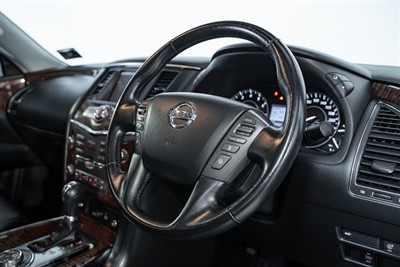 2020 Nissan Patrol - Thumbnail