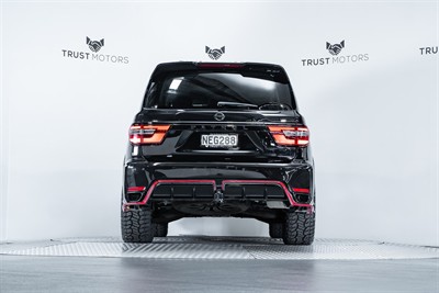 2020 Nissan Patrol - Thumbnail