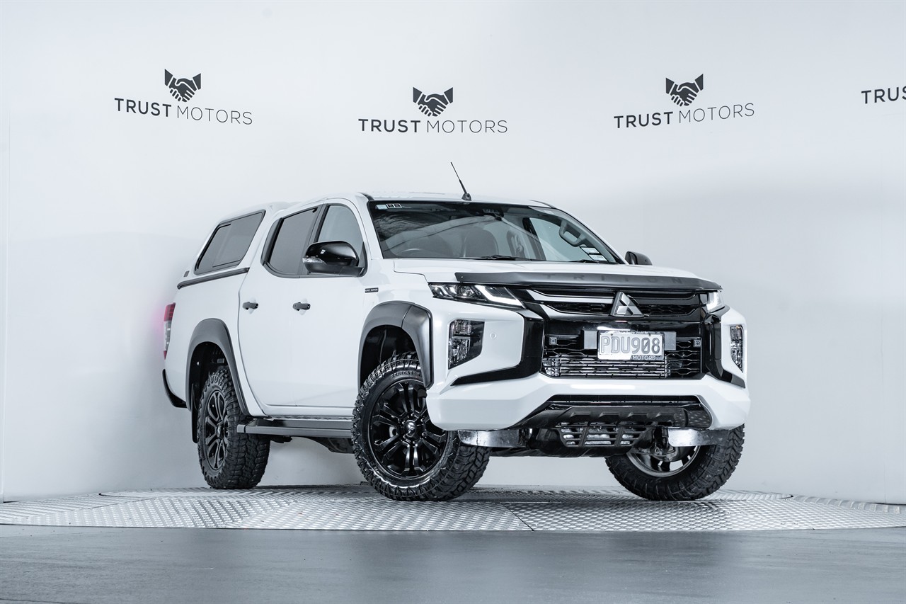 2022 Mitsubishi Triton