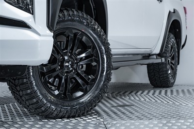 2022 Mitsubishi Triton - Thumbnail