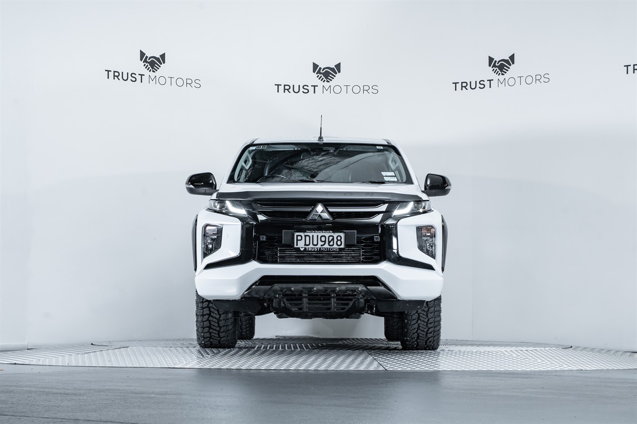 2022 Mitsubishi Triton