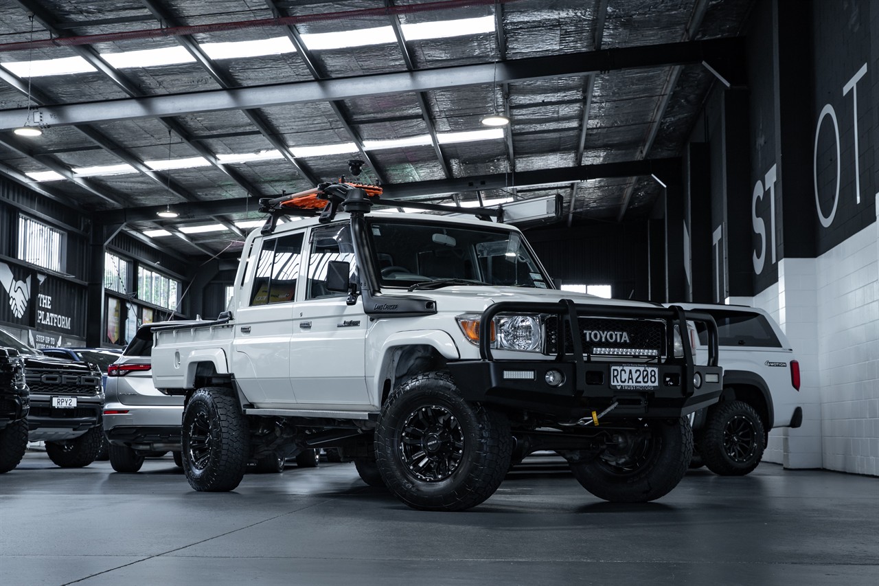 2020 Toyota Landcruiser