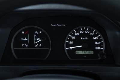 2020 Toyota Landcruiser - Thumbnail