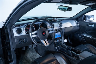 2005 Ford Mustang - Thumbnail