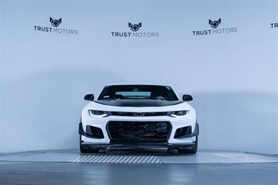 2018 Chevrolet Camaro - Thumbnail