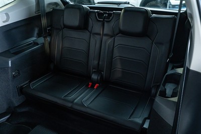2018 Volkswagen Tiguan - Thumbnail