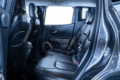 2017 Jeep Renegade - Thumbnail