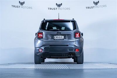 2017 Jeep Renegade - Thumbnail
