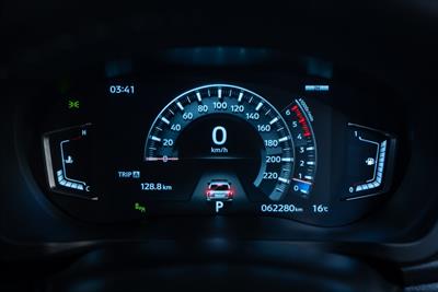 2023 Mitsubishi Pajero Sport - Thumbnail