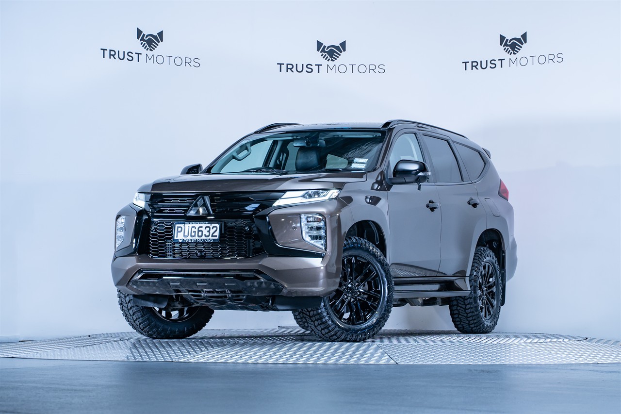 2023 Mitsubishi Pajero Sport