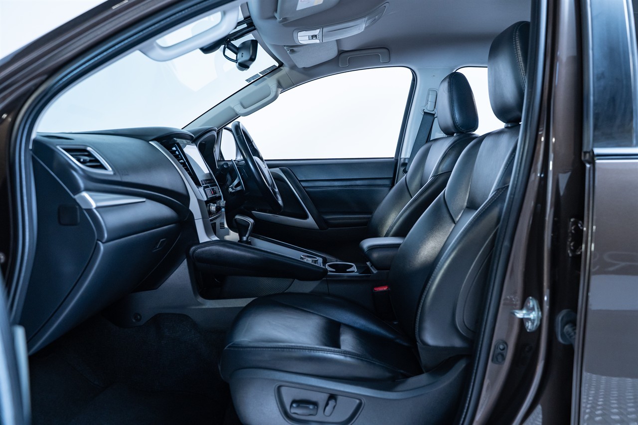 2023 Mitsubishi Pajero Sport