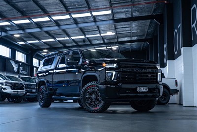 2022 Chevrolet Silverado - Thumbnail