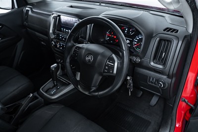 2017 Holden Colorado - Thumbnail