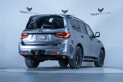 2019 Infiniti Qx80 - Thumbnail
