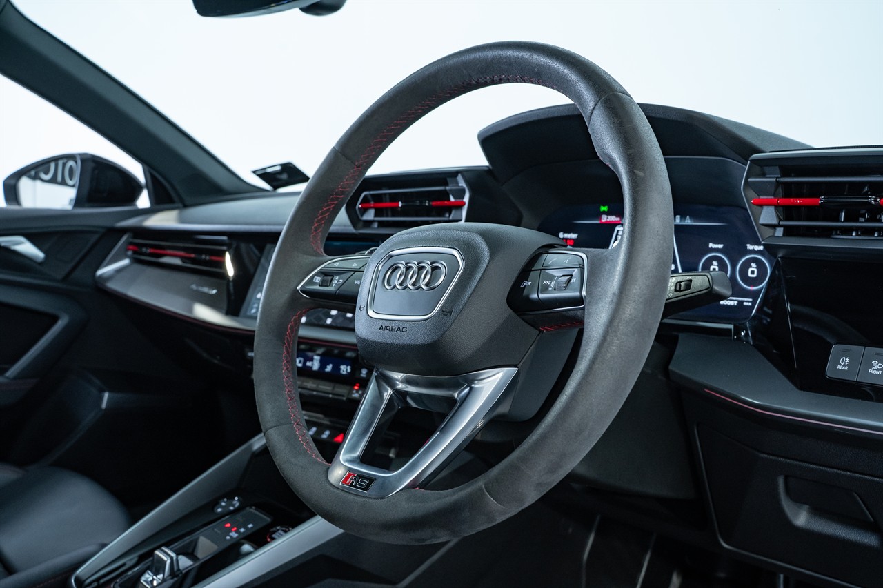 2022 Audi RS3