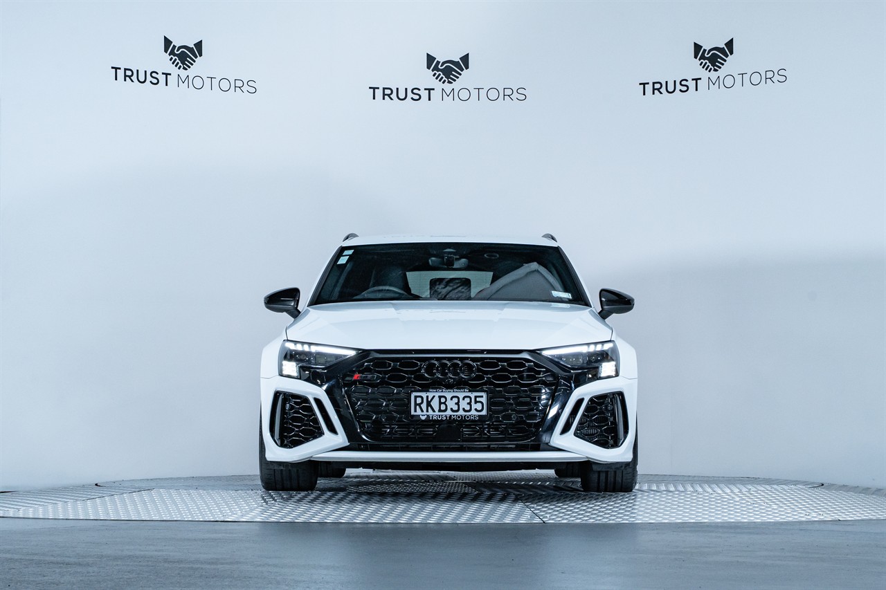 2022 Audi RS3