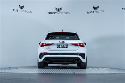 2022 Audi RS3 - Thumbnail
