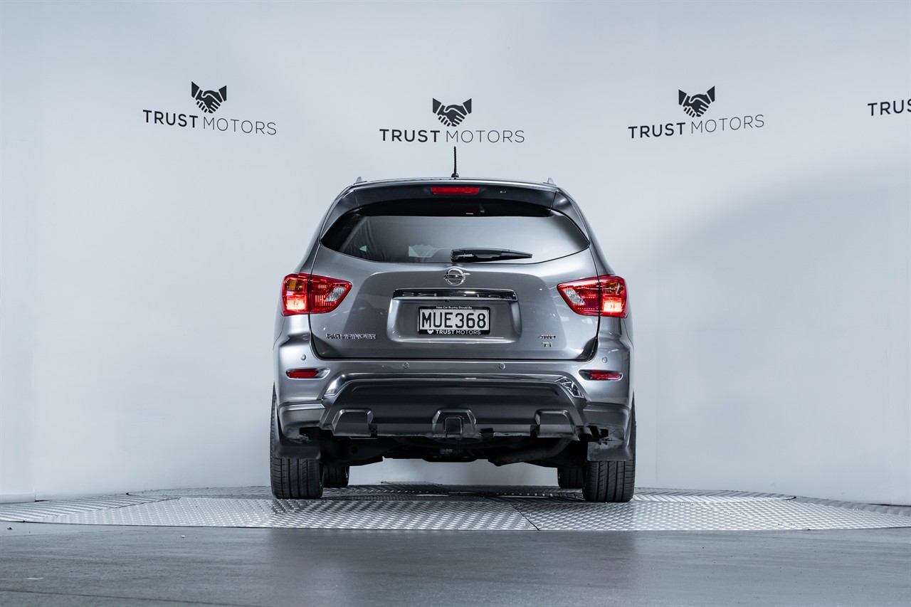 2020 Nissan Pathfinder