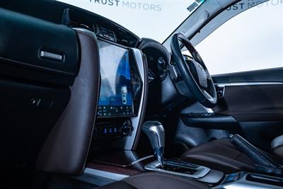 2017 Toyota Fortuner - Thumbnail