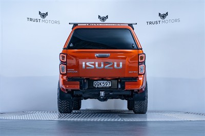 2021 Isuzu D-Max - Thumbnail