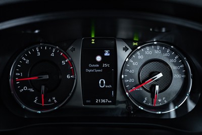 2023 Toyota Hilux - Thumbnail