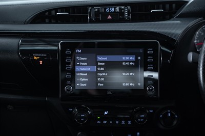 2023 Toyota Hilux - Thumbnail
