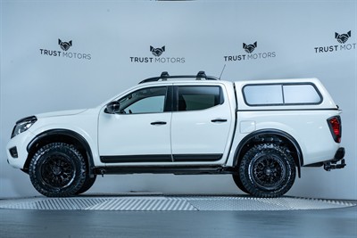 2020 Nissan Navara - Thumbnail