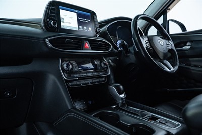 2019 Hyundai Santa Fe - Thumbnail