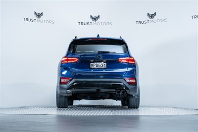 2019 Hyundai Santa Fe - Thumbnail