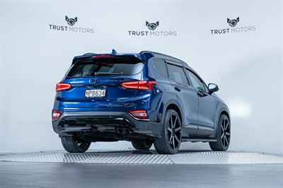 2019 Hyundai Santa Fe - Thumbnail