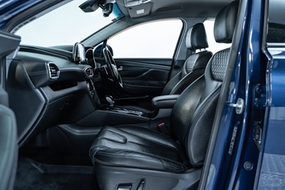 2019 Hyundai Santa Fe - Thumbnail