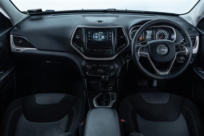 2015 Jeep Cherokee - Thumbnail