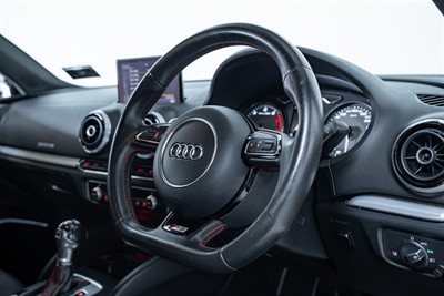 2015 Audi S3 - Thumbnail