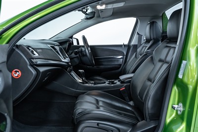 2016 Holden Commodore - Thumbnail