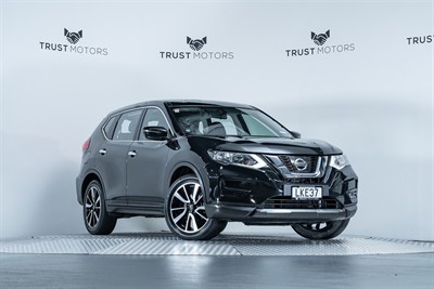 2018 Nissan X-Trail - Thumbnail